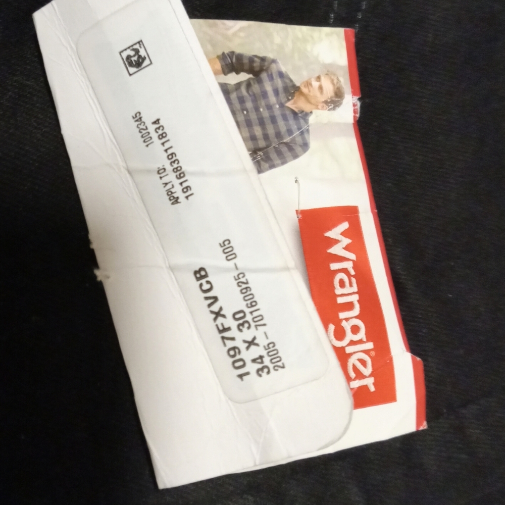 Wrangler Men's Relaxed Fit Black Jeans - Picture 2 of 2